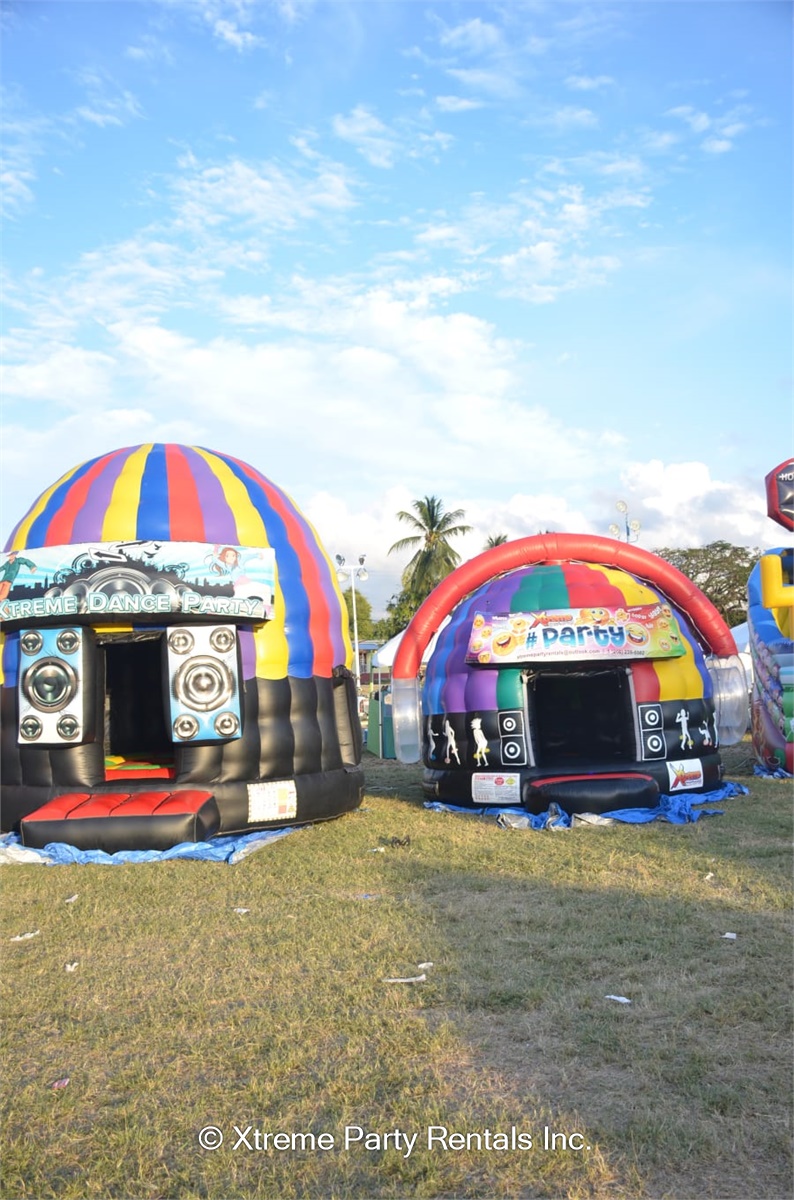 13ft x13ft Xtreme Mini Disco Dome Emoji Bouncy Castle & Party